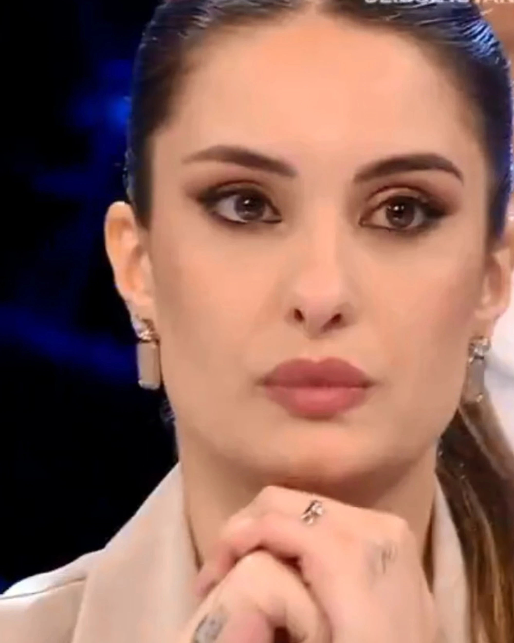 Affari Tuoi, "autosabotata": Noemi travolta dalle critiche