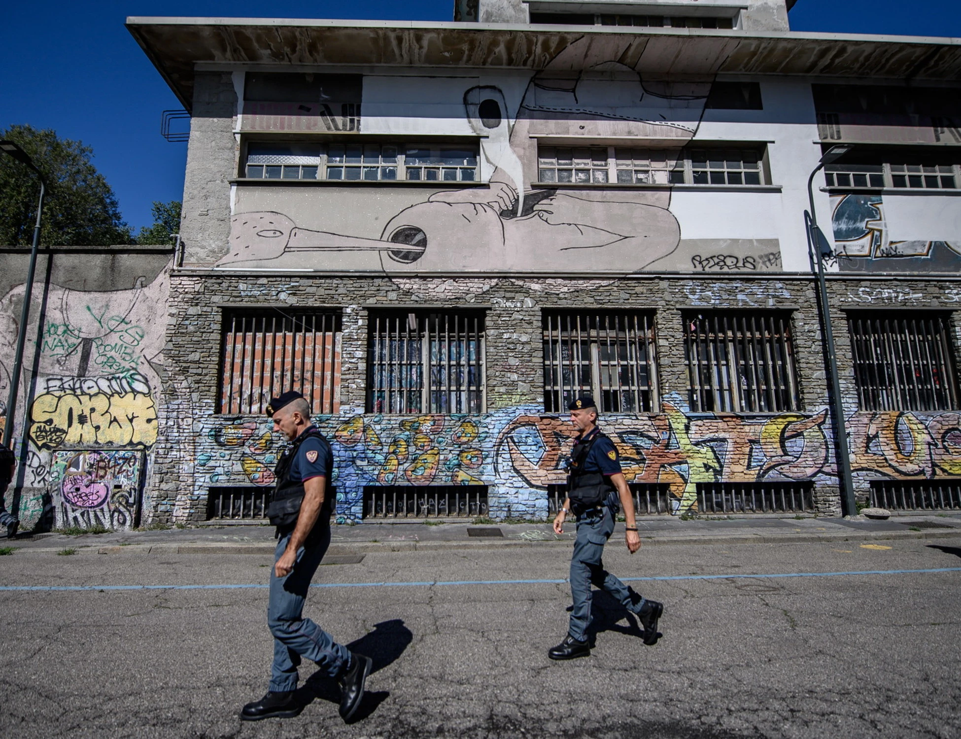 Leoncavallo, ira di Osnato: "Bar tartassati ed abusivi ricchi"