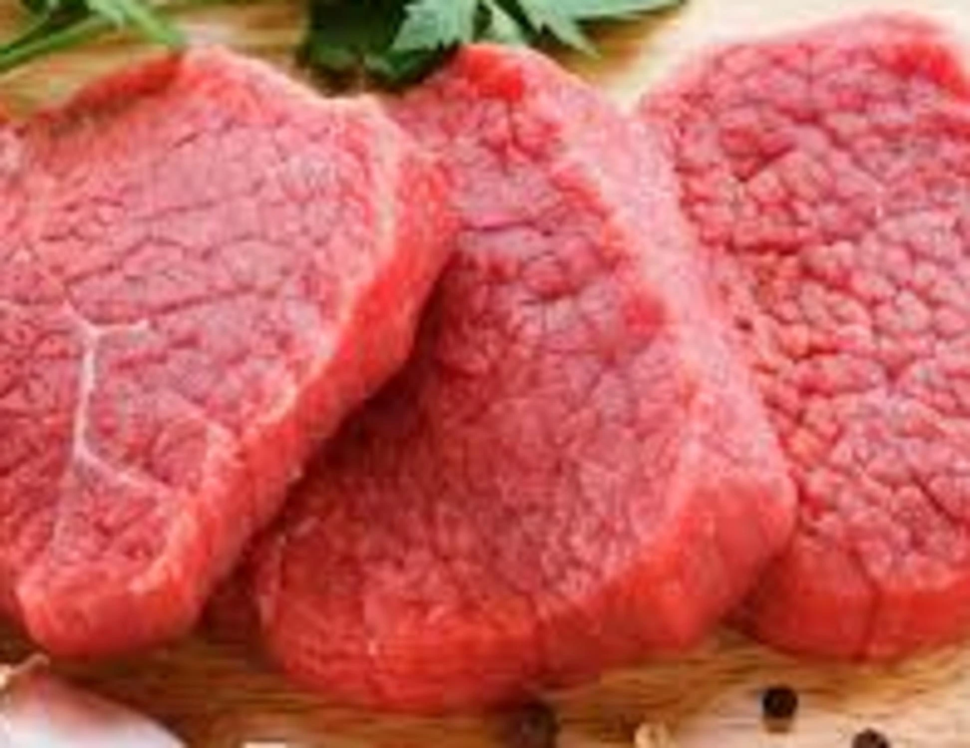 Carne rossa, c'è la prima vittima della sindrome Alfa-gal