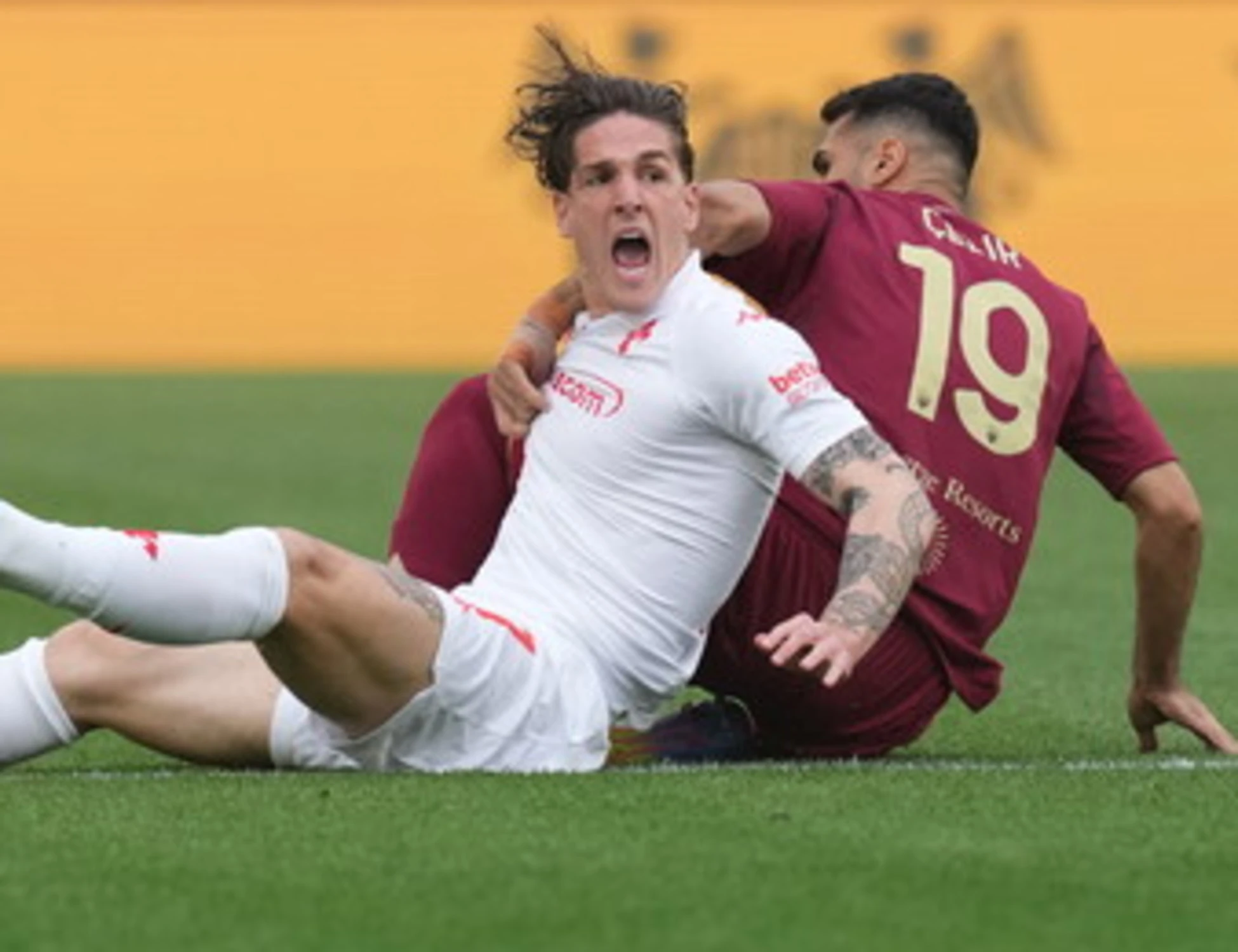 Zaniolo, rissa con due ragazzini. Lui si scusa: esplode il caso