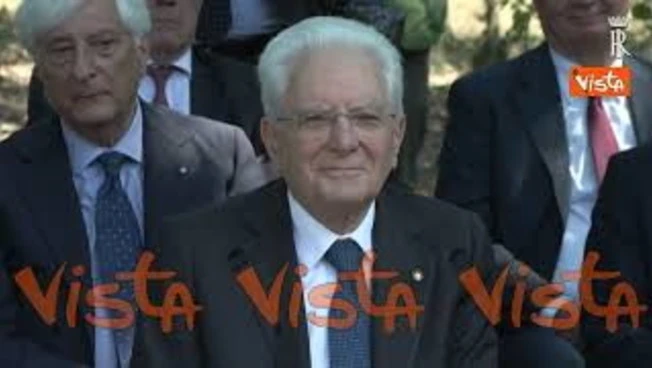 Mattarella a Seveso a 50 anni dal disastro ambientale: "Ripartenza segno di riscossa civile"