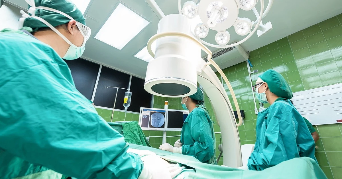 Il laser italiano che aiuta i malati di sclerosi multipla
