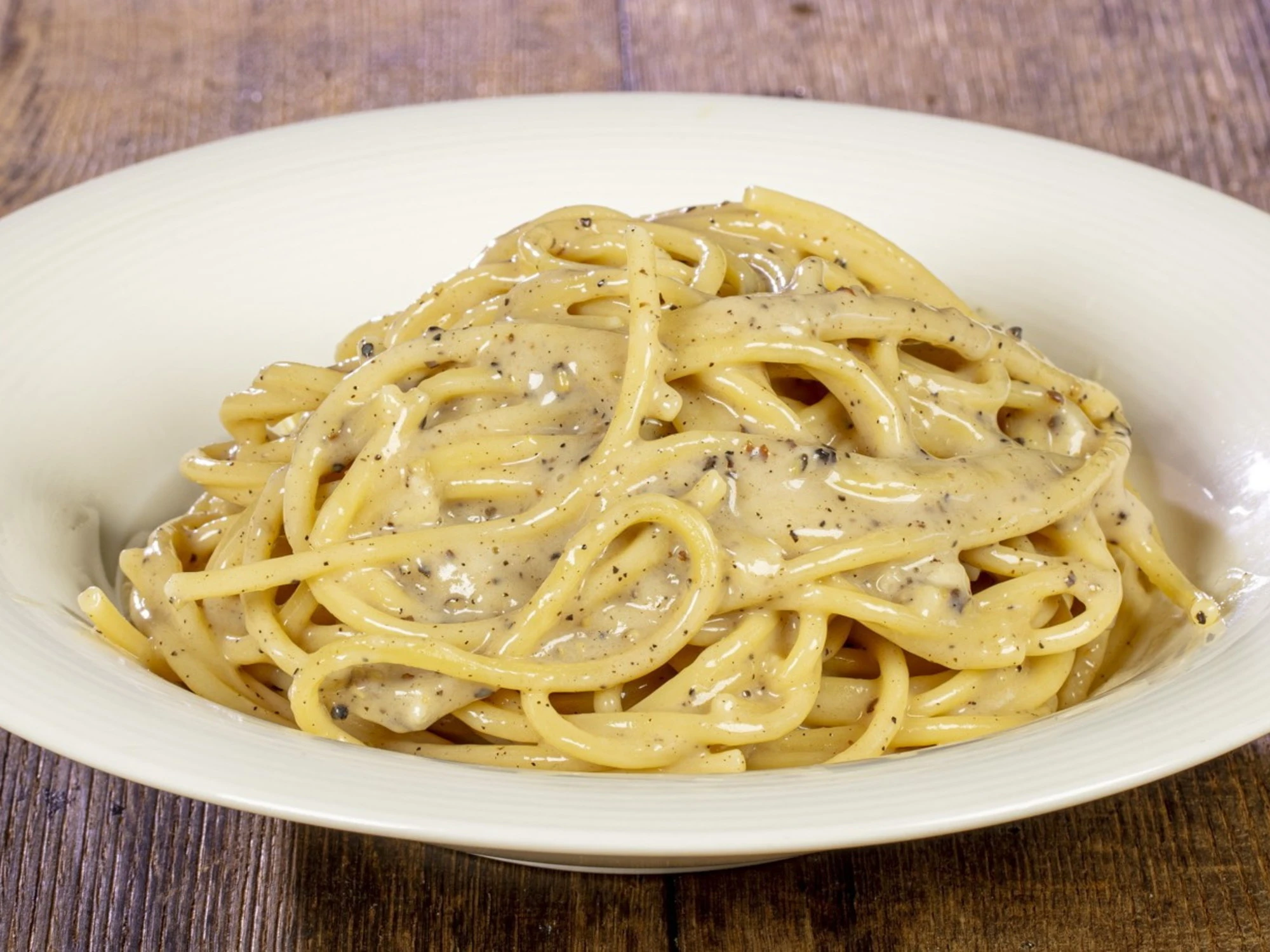 Cacio e pepe? Rissa tra Roma e Londra