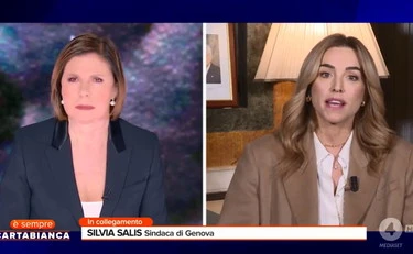 Silvia Salis, i deliri contro il governo: "Vestiti da SS e normalizzazione del fascismo"