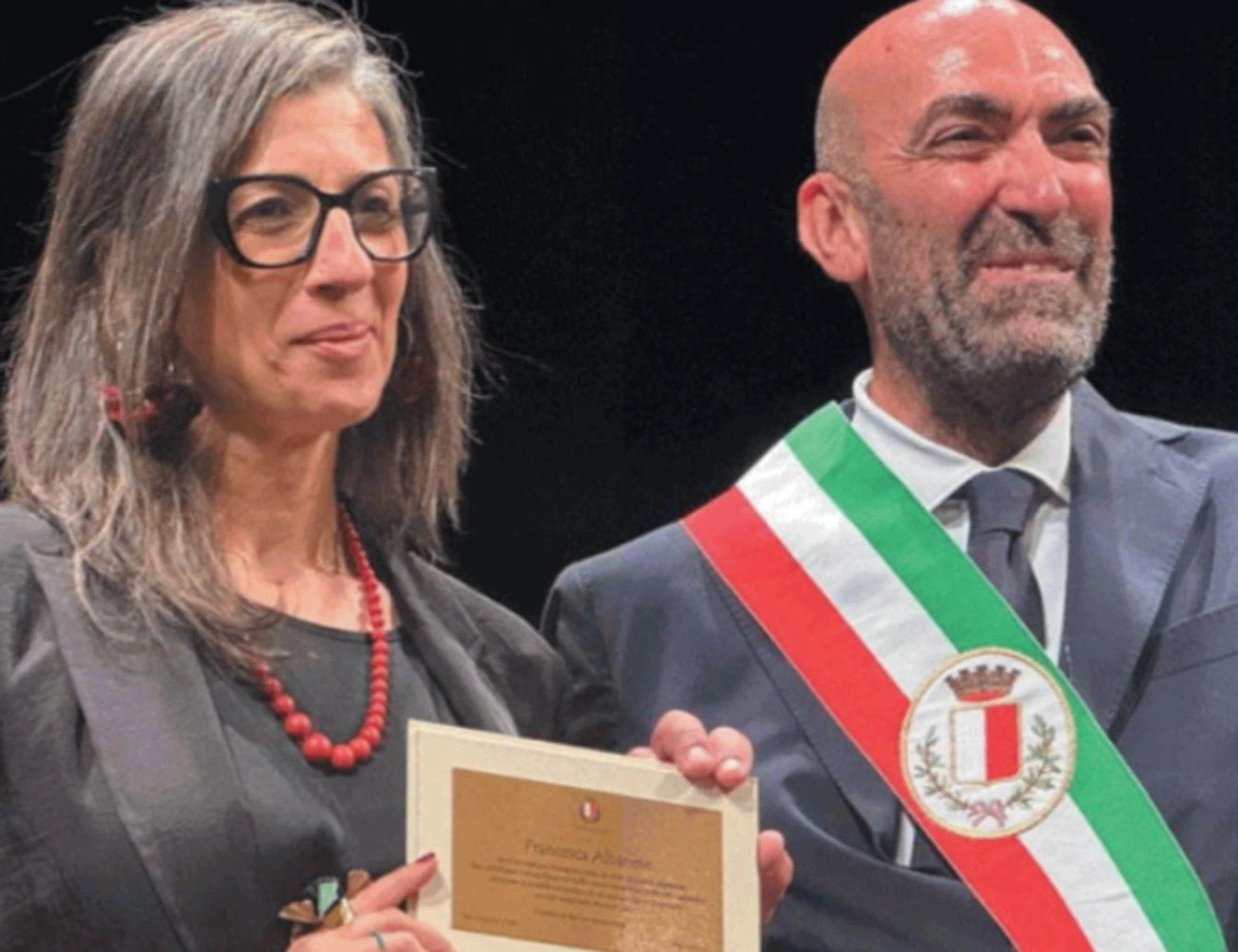 Francesca Albanese "aizza" i pm contro Giorgia Meloni: senza vergogna