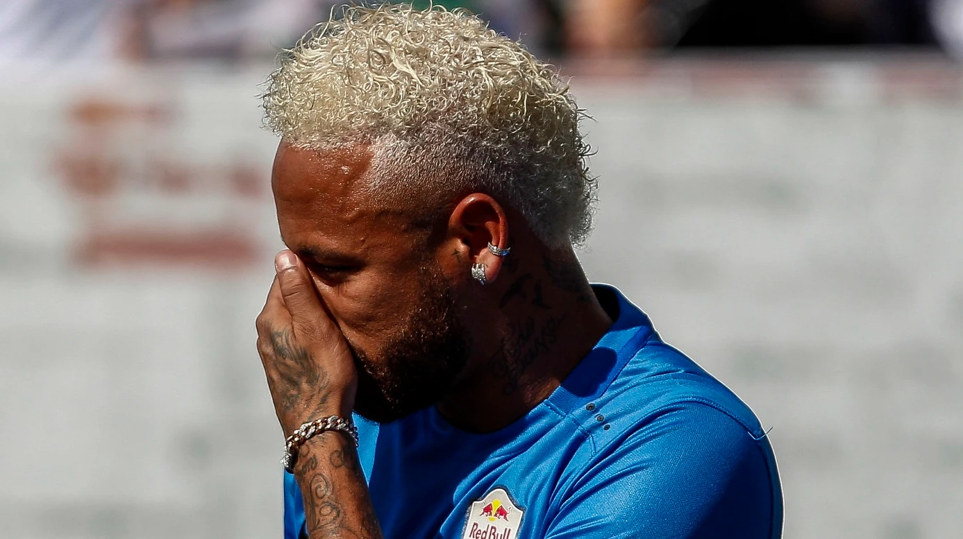 Neymar, cadono le accuse di stupro: "Troppe incongruenze"