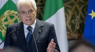 Dpcm, l'intervento di Sergio Mattarella per il voto in aula: un richiamo a Giuseppe Conte?