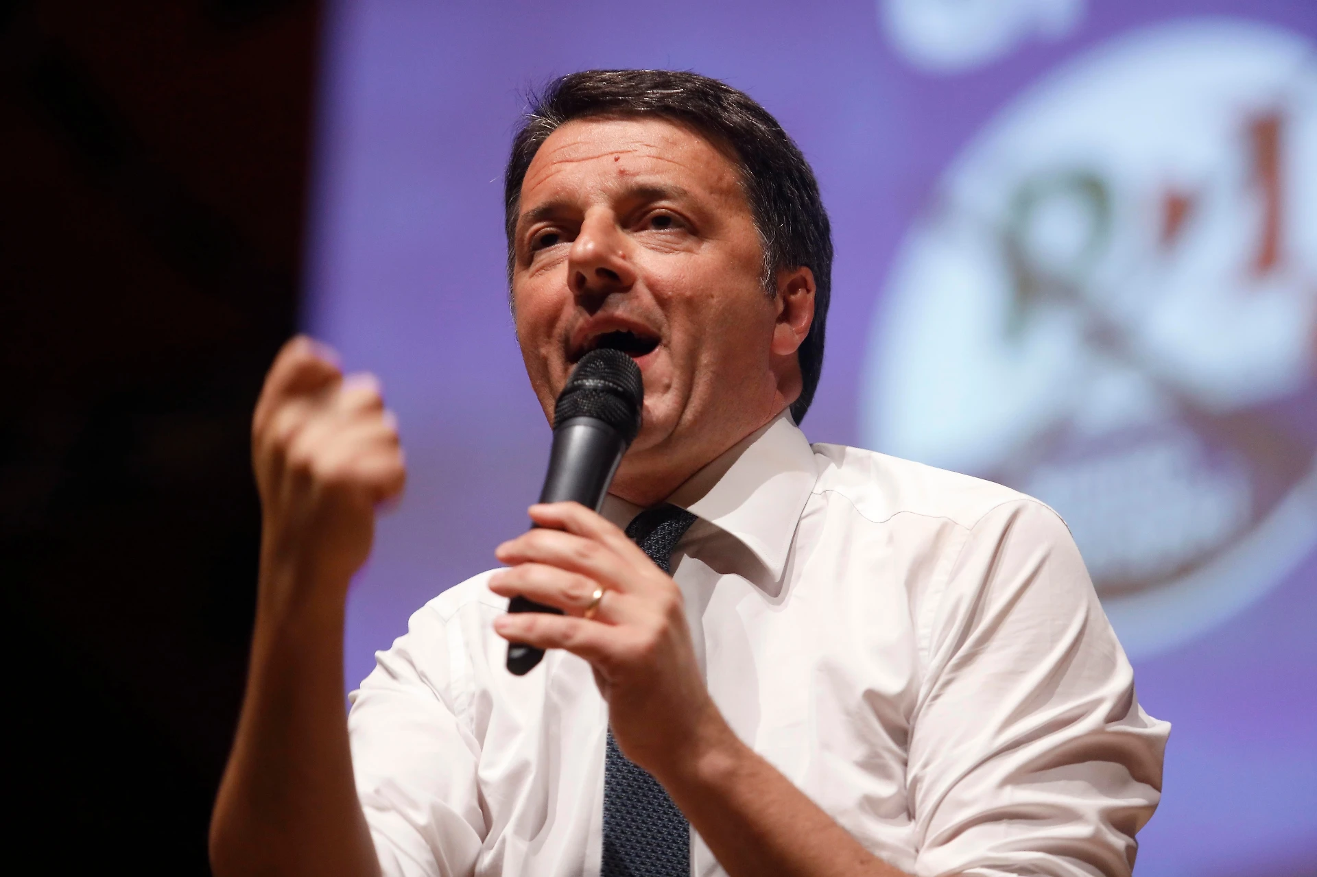 Matteo Renzi cancella il Pd: "Prima delle politiche deve esserci un nuovo centrosinistra"