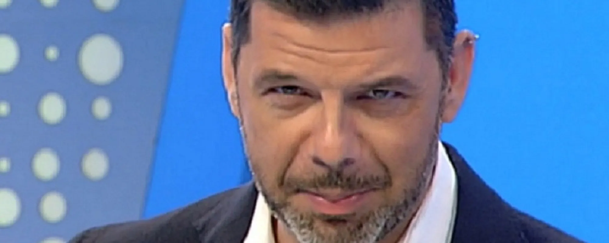 Leggi l'articolo: "Un mitomane che schizza fango": Salvo Sottile distrugge Ranucci