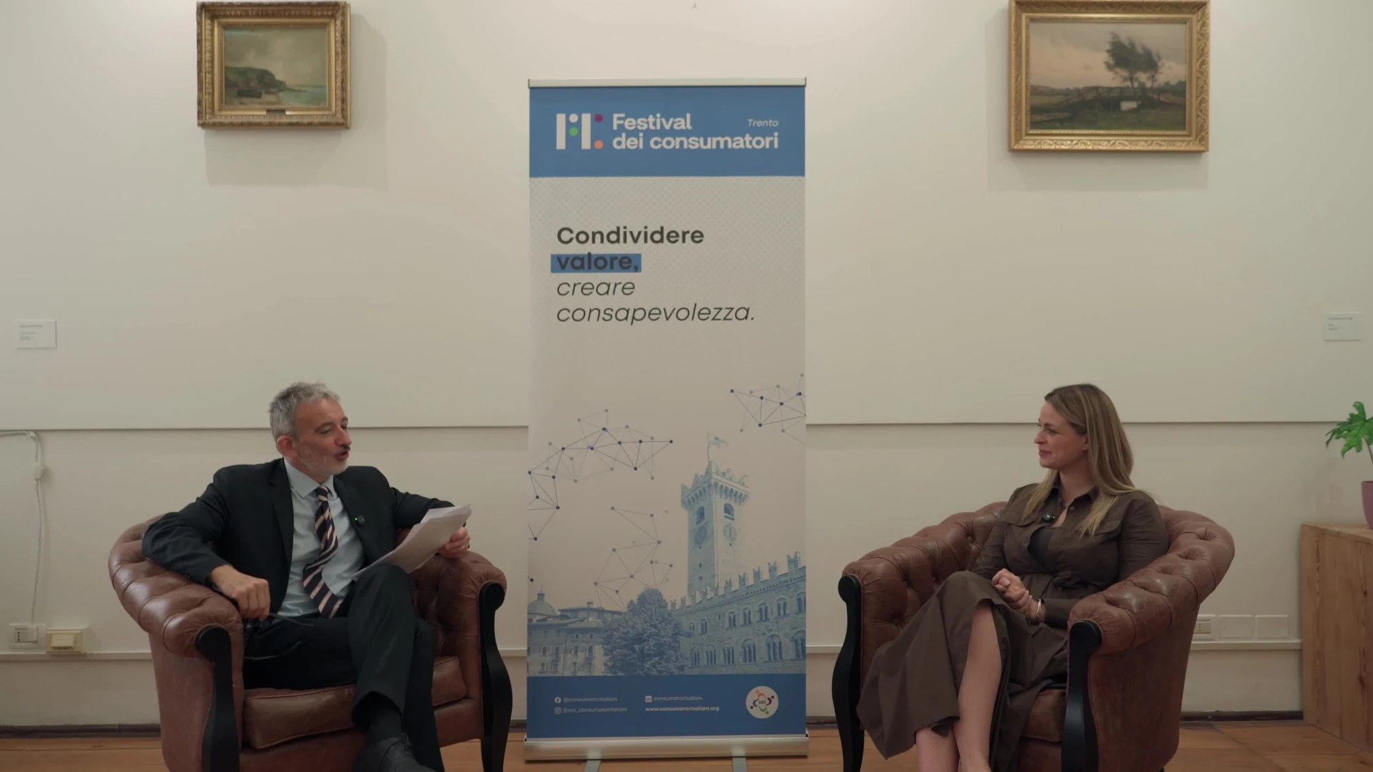 Alessandra Scerra intervistata da Senaldi al Festival dei Consumatori