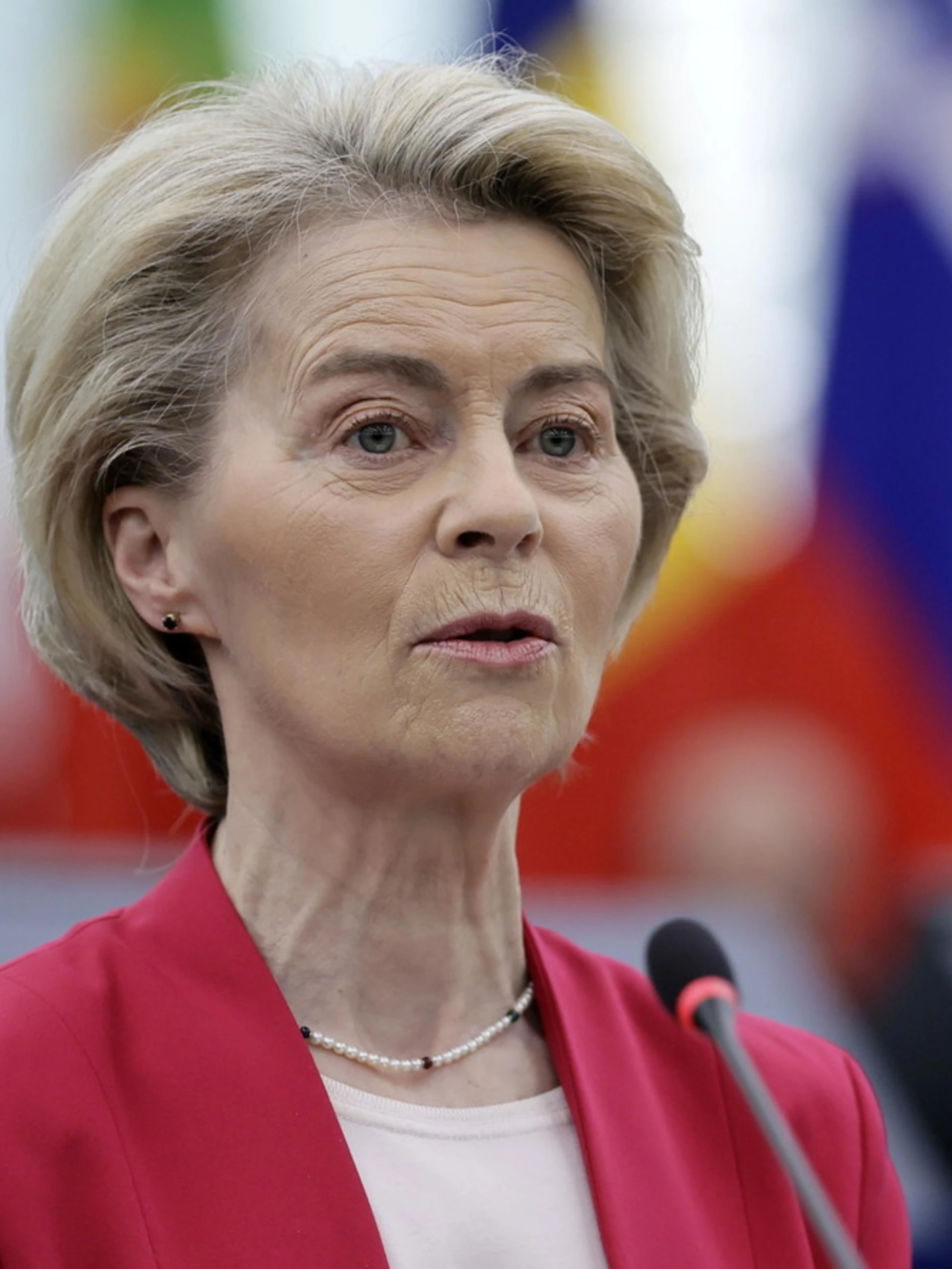 Ursula von der Leyen: "Meloni leader forte, bene rapporto con Trump"