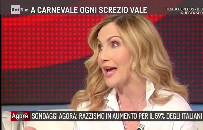 Vita in diretta, Fialdini e Timperi "condannati" ma... La voce in Rai: controribaltone su Lorella Cuccarini