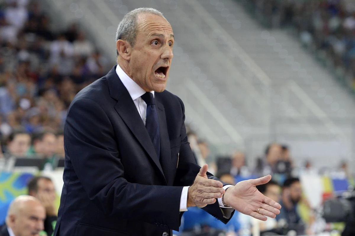 MILANO PRESENTA ETTORE MESSINA "NON SAREI TORNATO SOLO PER ALLENARE"