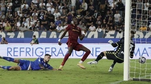 Empoli-Roma, trionfo giallorosso: 2-1 con i gol di Dybala e Abraham