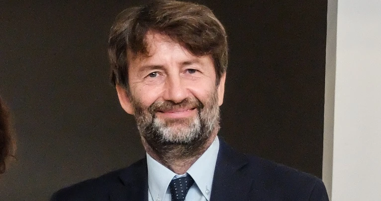 Dario Franceschini ora esagera: la scissione di Matteo Renzi ci porterà al fascismo
