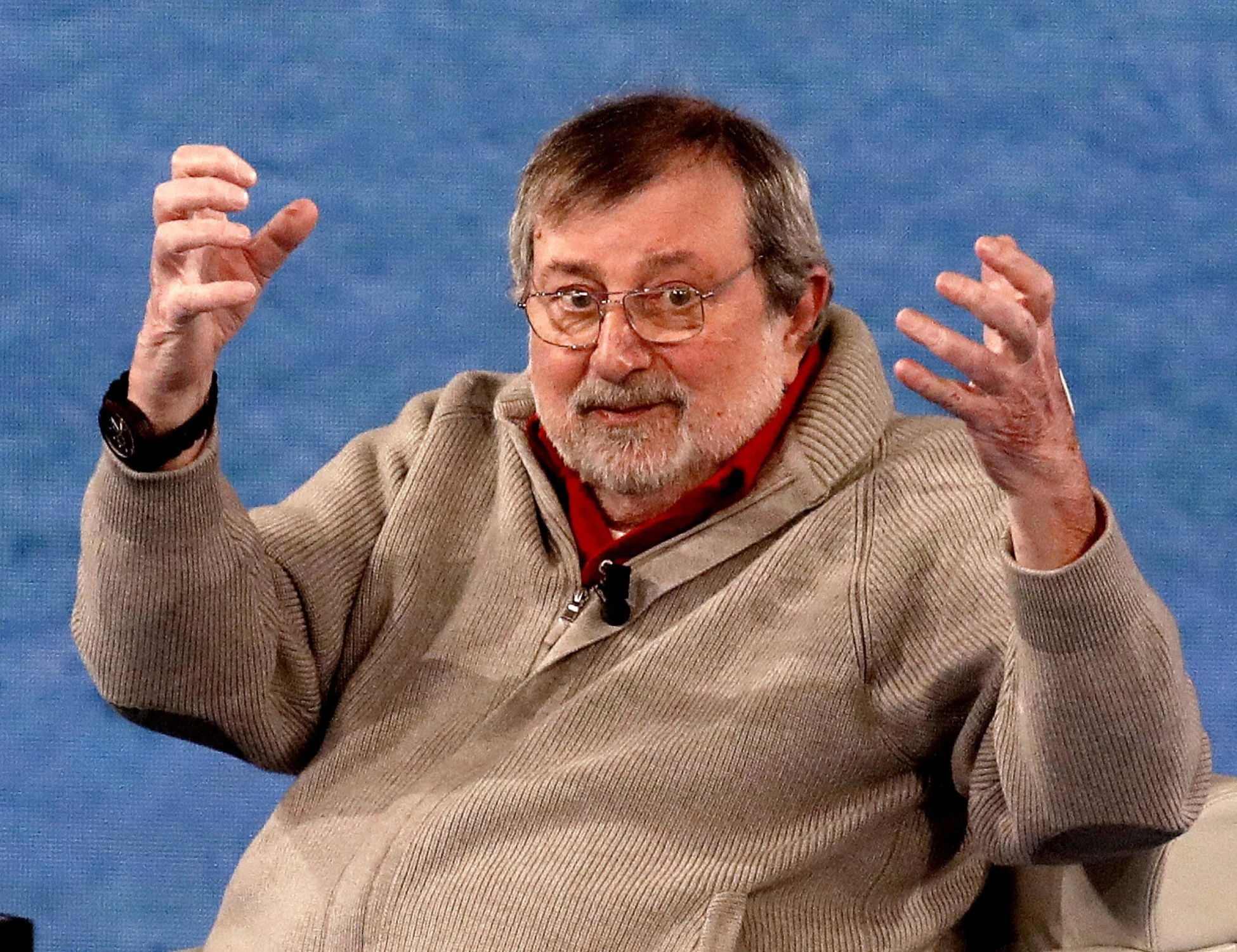 Francesco Guccini? Non va ridotto a cantore organico della Ditta rossa