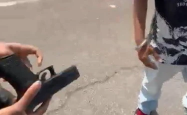 Porto di Legnago, maranza seminano il panico tra gli studenti: "Dammi la pistola", poi parte un colpo