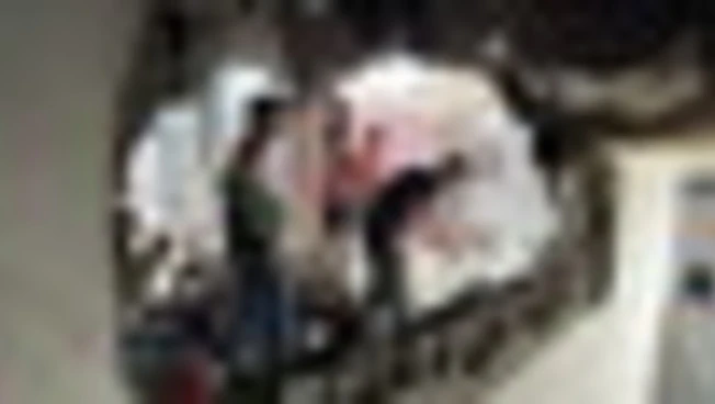 Raid israeliani su Gaza, almeno otto morti