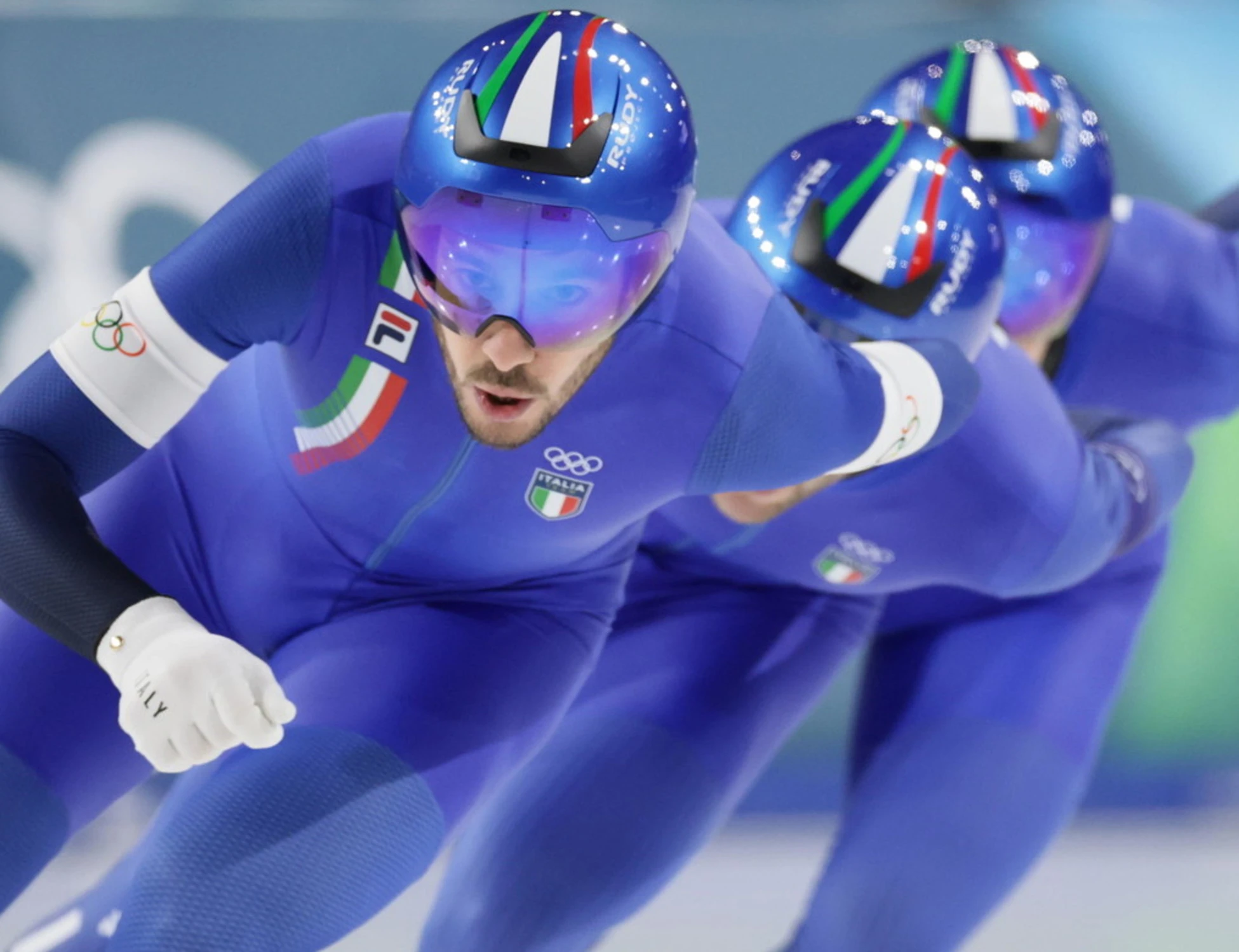 Milano-Cortina, Italia da urlo nel pattinaggio velocità: un altro oro, Usa umiliati