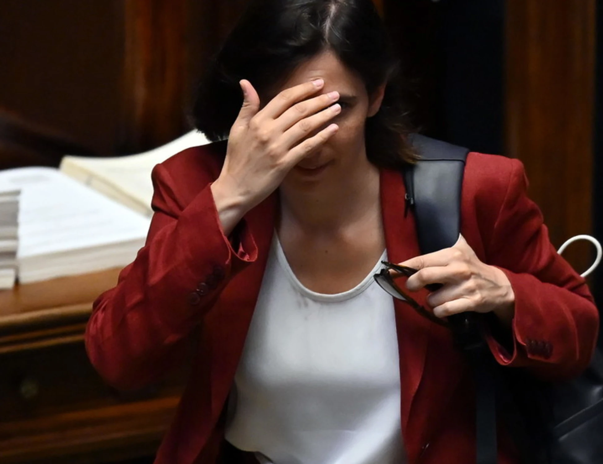 Schlein, un consiglio: si impegni a far durare ancora la Meloni