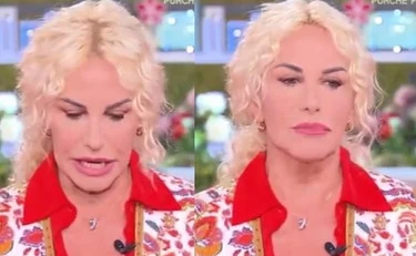 Antonella Clerici, tra pentole e fornelli porta la propaganda pro-Pal su Rai 1