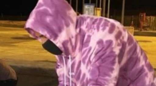Lewis Hamilton fenomeno anche in autostrada: buca? Ecco in quanto cambia la gomma, roba da record