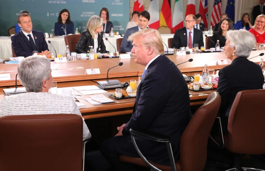 G7, disastro finale. Trump ritira la firma, verso la guerra commerciale globale