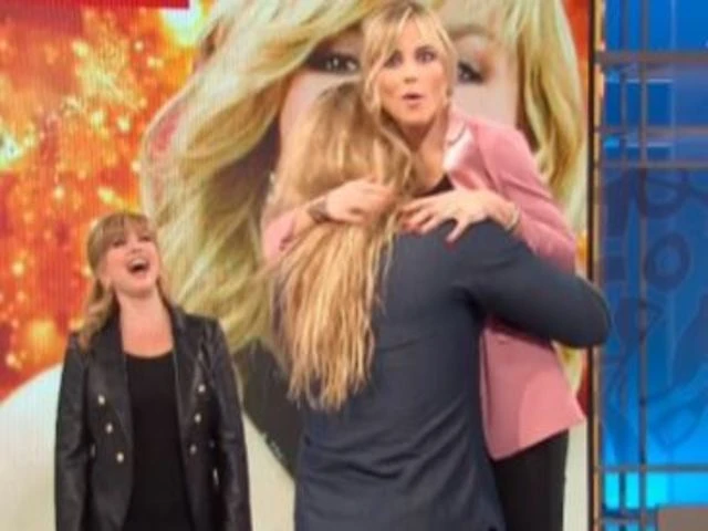 La Vita in diretta, Francesca Fialdini travolta dal bellone di Ballando con le stelle