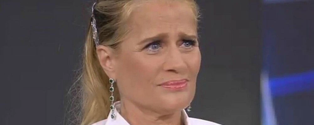 "Ogni volta che...": Heather Parisi, la pugnalata a Simona Ventura mentre va in onda Temptation Island