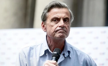 https://media.liberoquotidiano.it/hSCRsyIoes2ChCgtjhHLLMwLhYqUl0ex0sOfGXcj2FA/width:800/quality:90/aW1hZ2VzLzIwMjYvMDUvMjgvMDg0MzMwNzYzLTNhNDc2MWViLWQwZWUtNDEyYS04MmNlLWIxYjVkM2E3YmY0OS5qcGc.webp