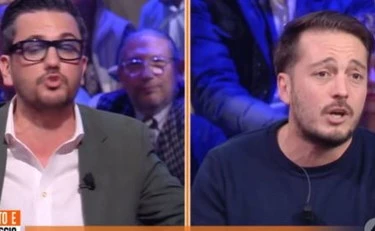 Dritto e Rovescio, Gio Urso spiana Granato: "Lei ha mai lavorato?": il comunista balbetta