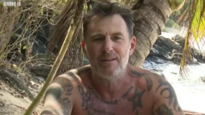 Isola dei famosi, Maria De Filippi scippa Filippo Nardi: lui nuovo tronista. E si parla anche di un Trono gay a Uomini e Donne