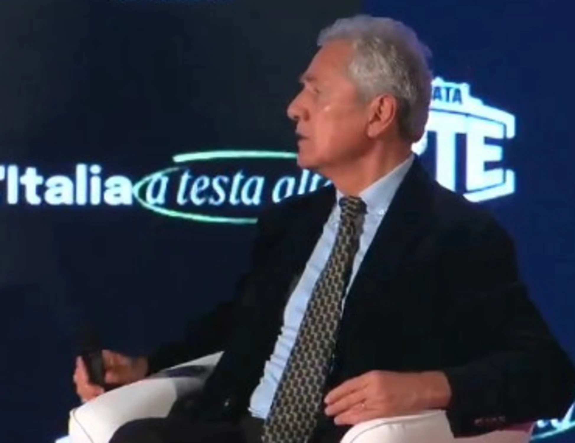 Atreju, Rutelli umilia la sinistra: "Passiamo alla prossima domanda"