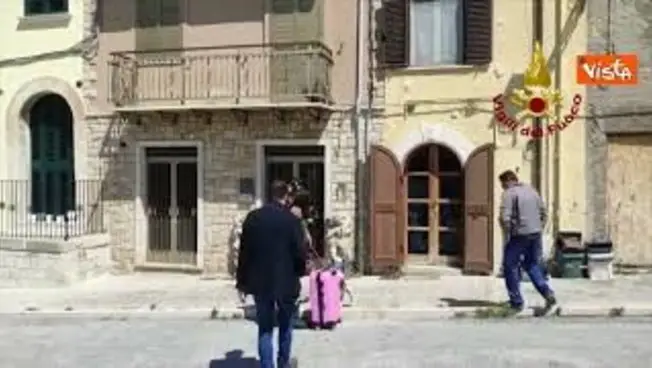 Leggi l'articolo: Nuova frana in Molise, evacuate 50 persone a Salcito dai Vigili del fuoco