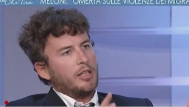 Diego Fusaro demolisce Repubblica: "Rotocalco turbomondialista, il trionfo della società svirilizzata"