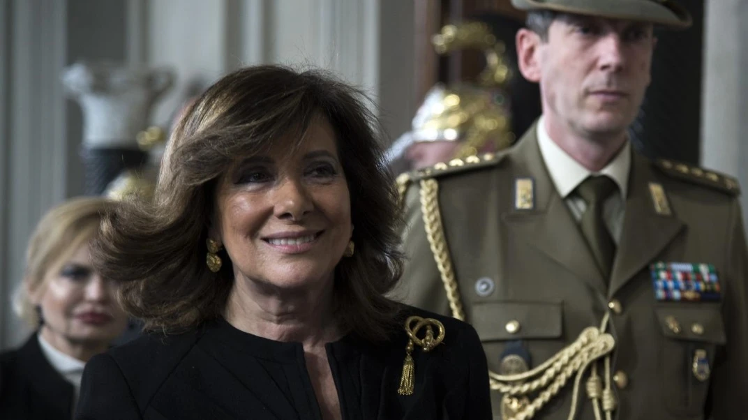 Il piano di Berlusconi: una donna per far fuori Salvini