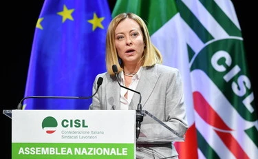 Lavoro, Giovani, salari: le sfide sul tavolo
