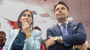 Salario minimo, firma pure Topo Gigio: sinistra in tilt, se la prende con Libero