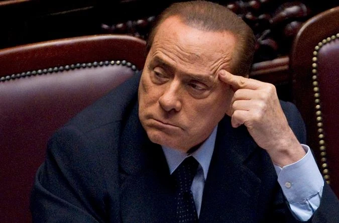 Ue, il commissario Reading: "Berlusconi candidato? Le regole sono chiare"