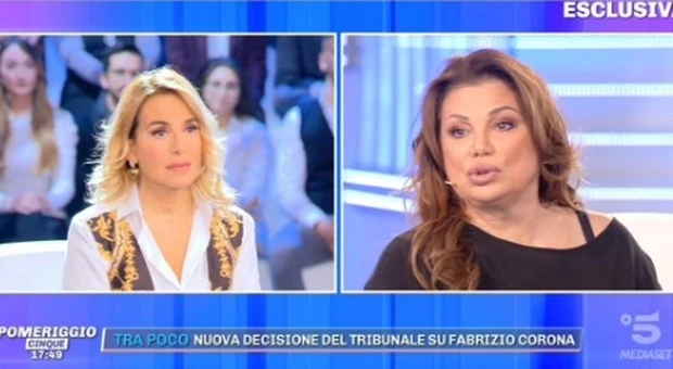 Pomeriggio 5, Serena Grandi sconvolge Barbara D'Urso: "Ho avuto una storia con lui", nome-vip