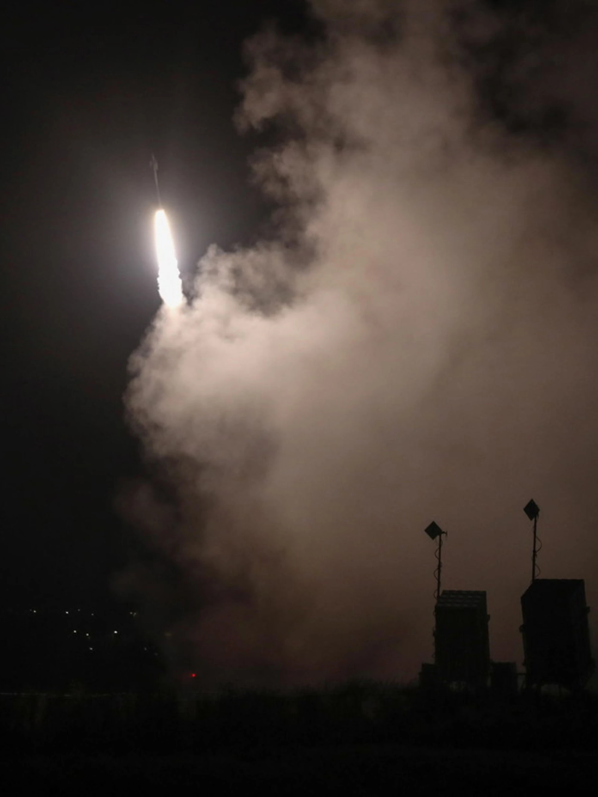 Israele-Iran, "Barak Magen attivato per la prima volta": mossa estrema dell'Idf