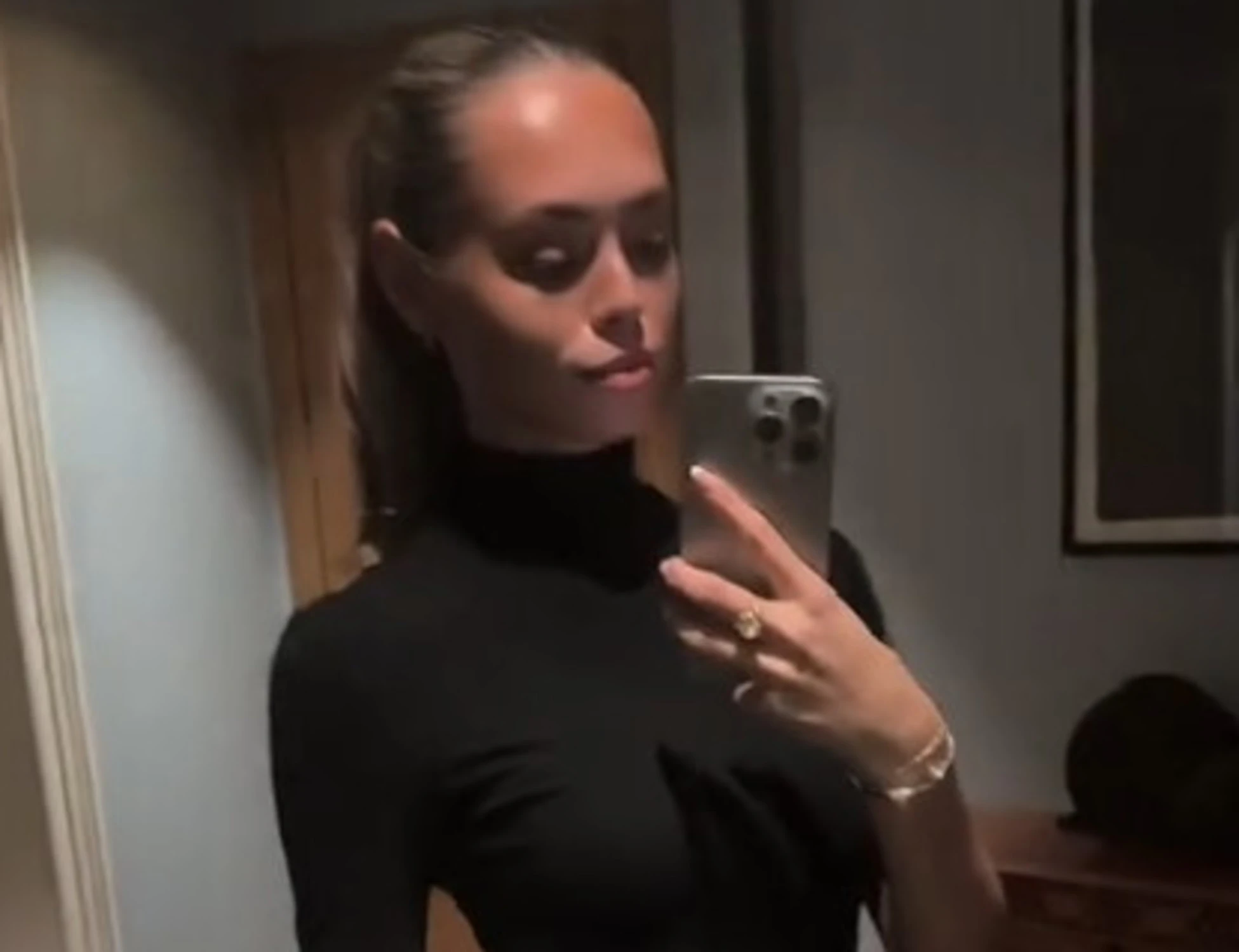 Jannik Sinner, clamoroso: il "like" con cui Laila Hasanovic lo irride