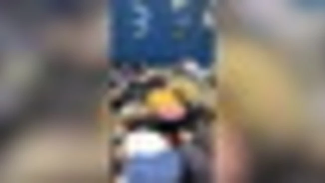 Ben Gvir mostra in video attivisti Flotilla legati e in ginocchio