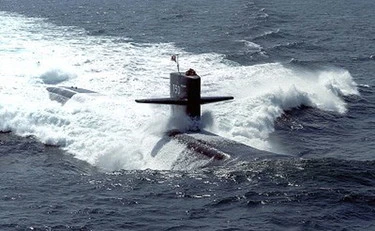 Russia, Trump schiera due sottomarini nucleari "nelle regioni appropriate"