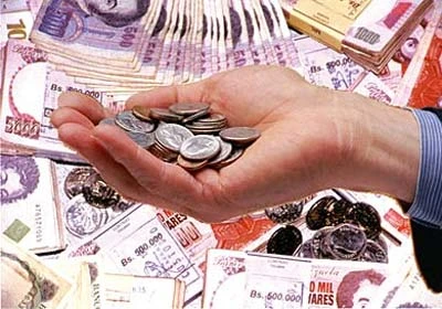 Risparmio, i nuovi conti correnti convengono: quelli vecchi costano 40 euro in più