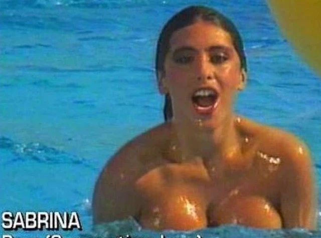 Sabrina Salerno, ricordi piccanti: "Quando ero giovane Silvio Berlusconi..."