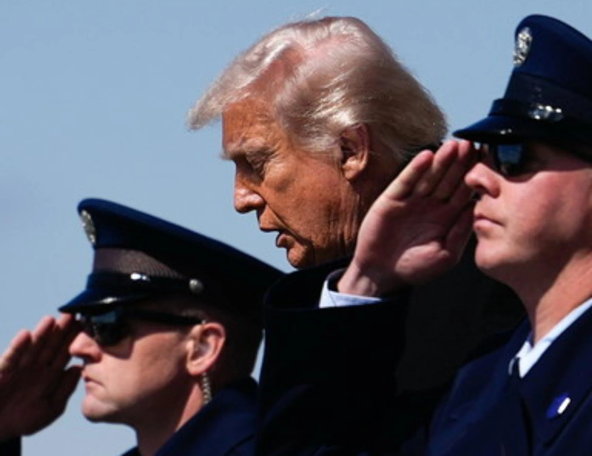 Iran, dall'ultimatum choc di Trump alla resa dei Pasdaran: altro che Donald "il pazzo"...