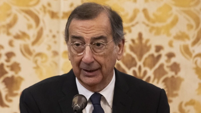 https://media.liberoquotidiano.it/hmIYUYVaxNIYy_FGop5NAUv7bptpbifWWZ7waexwkYg/width:800/quality:90/aW1hZ2VzLzIwMjUvMDkvMDMvMTUxMzQ5MjQ4LWNhOGYyZTQ1LTUwODItNGE1Yy1hY2JmLWUzZDIwOTJhOTEzMy5qcGc.webp
