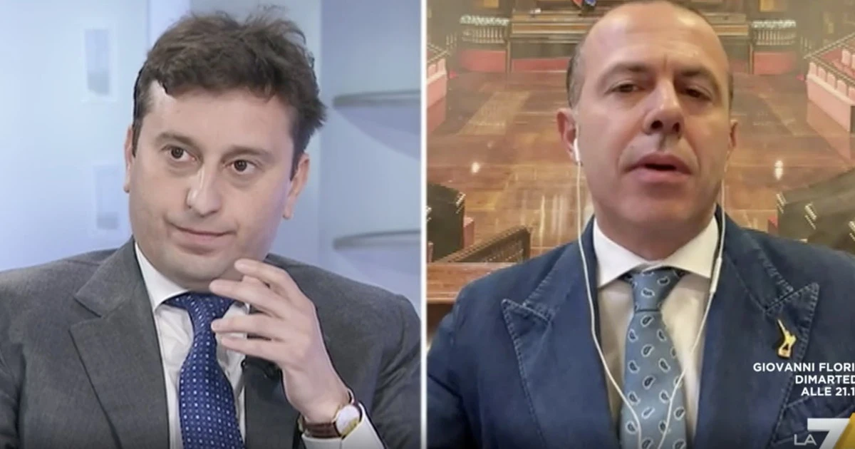 L'aria che tira, rissa tra David Parenzo e Massimiliano Romeo: "Salvini danneggia i suoi ministri", "Sei bravo solo in una cosa"