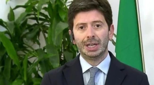 Roberto Speranza, "per le feste...". Il Natale sovietico del ministro, cosa gli esce di bocca: comunismo e tristezza